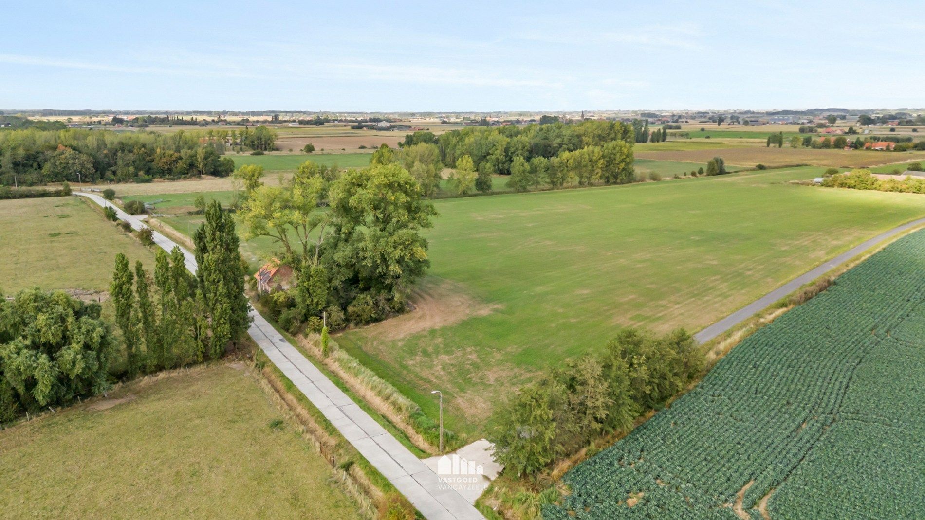 Perceel bouwgrond op rustige ligging in Boezinge met open zicht over de velden.  foto 5