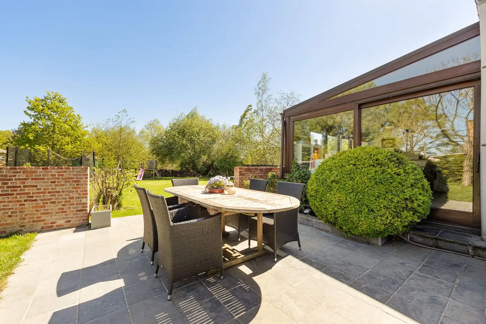 Instapklare HOB met tuin en garage! foto 14