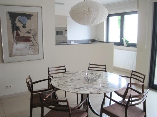 Recent appartement met 2 slk en terras foto 2