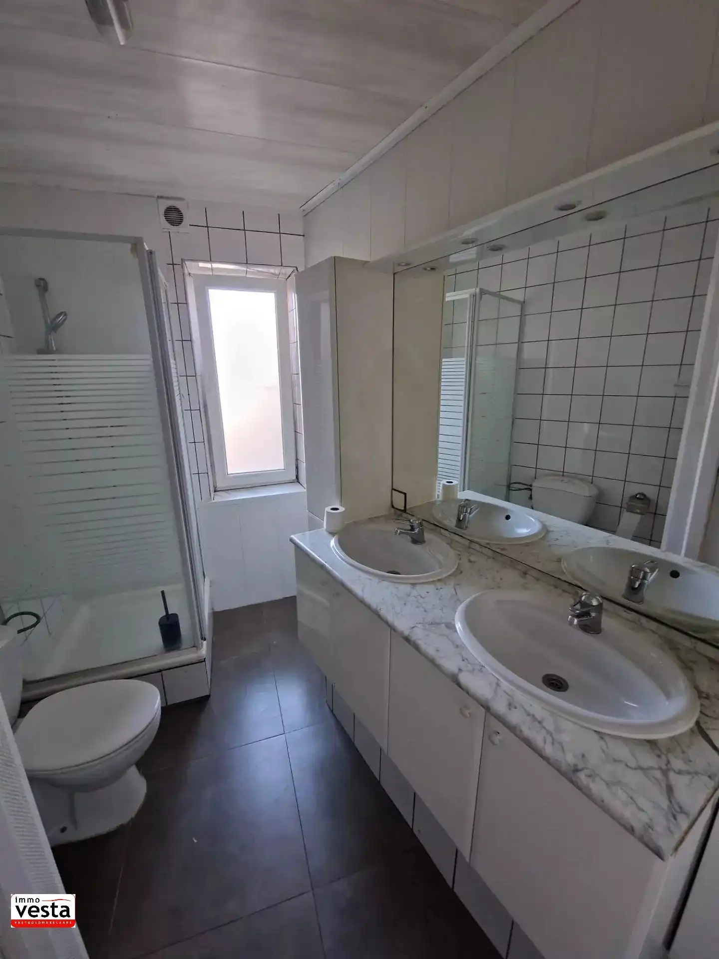 Halfopen woning met 3 slaapkamers in Velm foto 9