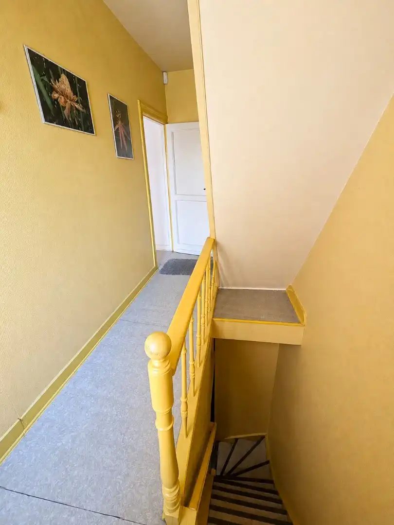 Verrassend volume in het centrum van Aalbeke met ruime garage. foto 21