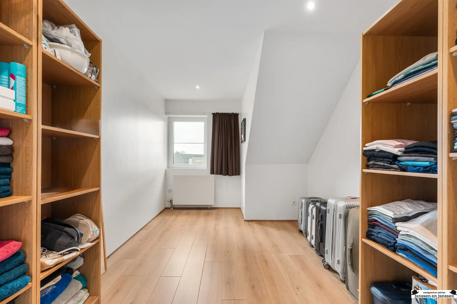 Energiezuinige woning op een perceel van 1991 m2 foto 17