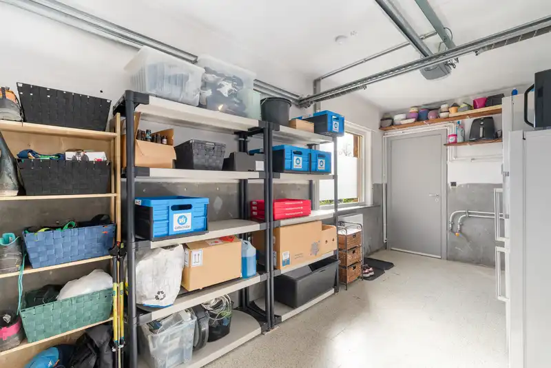 Roeselare, Robuuste hoekwoning is toffe wijk &nbsp;met 4 slpks, zonnige tuin en overdekt terras op 267 m² foto 17
