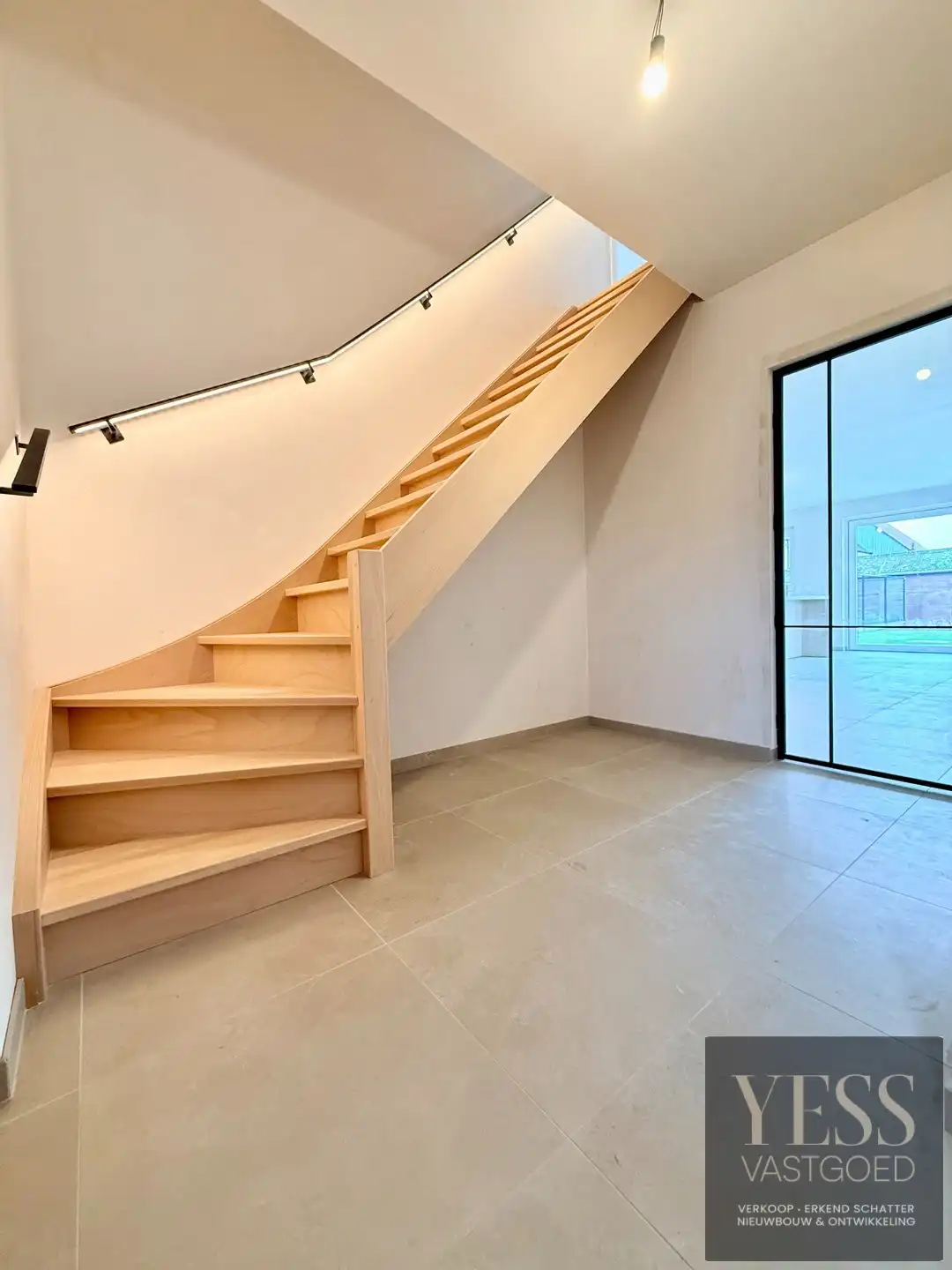 OPENDEURDAG 14/3 & 15/3 - Instapklare Nieuwbouw woning! foto 3