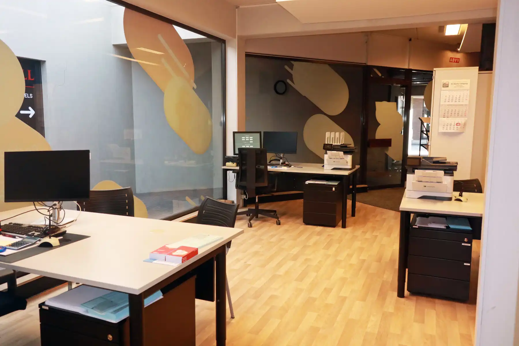 Centraal gelegen kantoorruimte foto 2