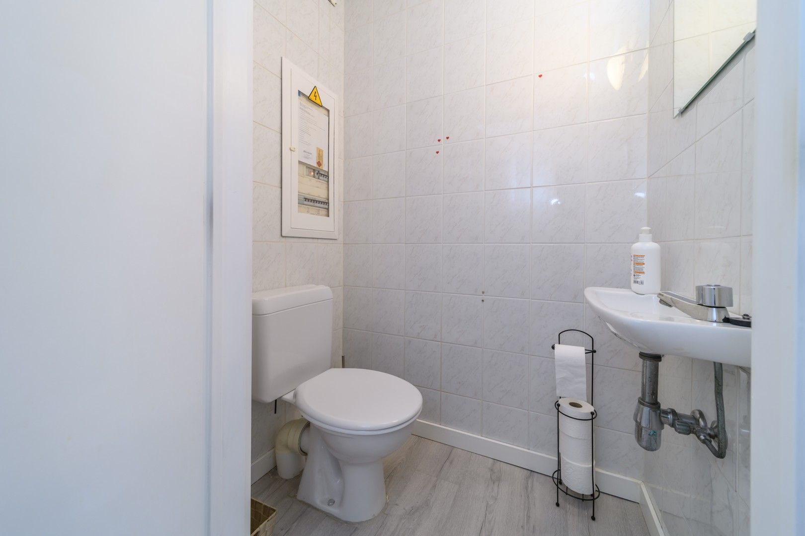 Gezellig, lichtrijk appartement op de 1ste verdieping foto 9