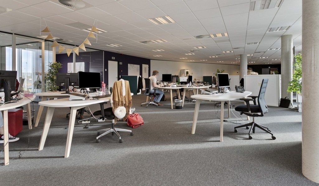 Gemeubelde kantoren met dienstverlening in Planet Business Center aan The Loop in Gent foto 14