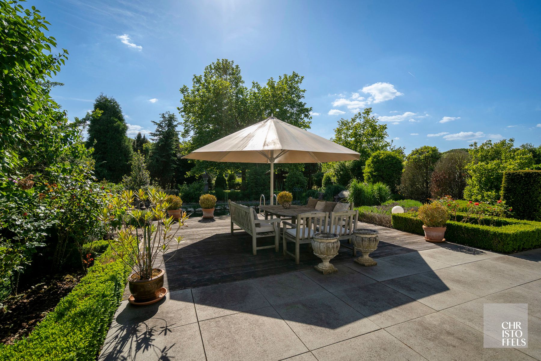 Villa (336m²) met 3 slaapkamers en een zwemvijver op een perceel van 1.219m²!  foto 20