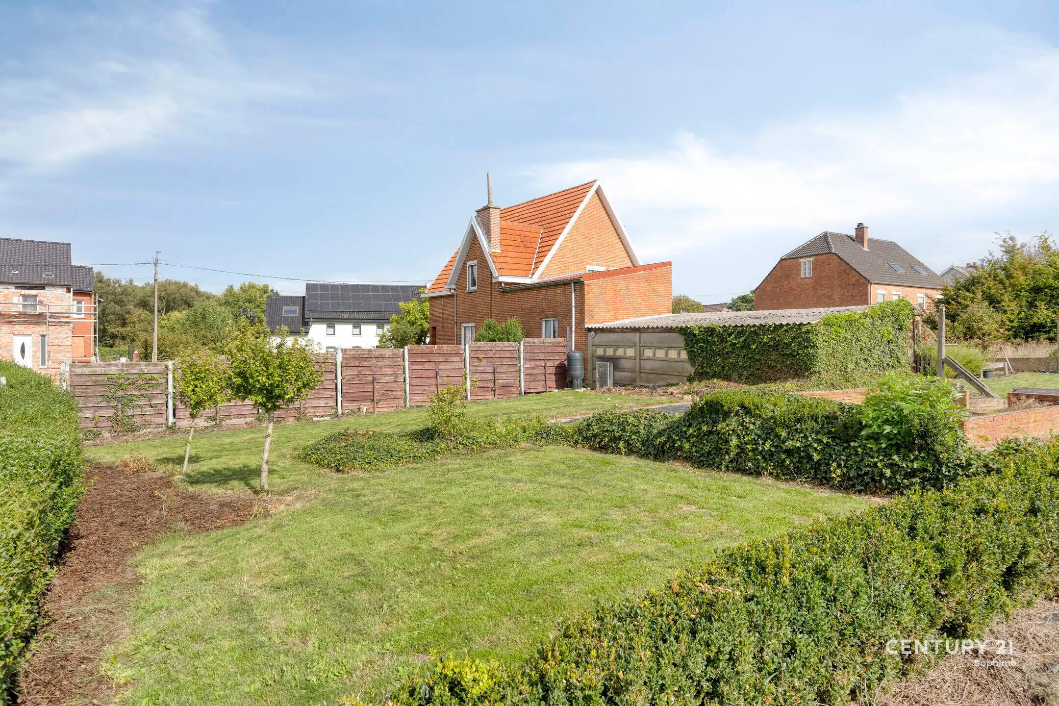Charmante woning met 3 slaapkamers en veel potentieel foto 23