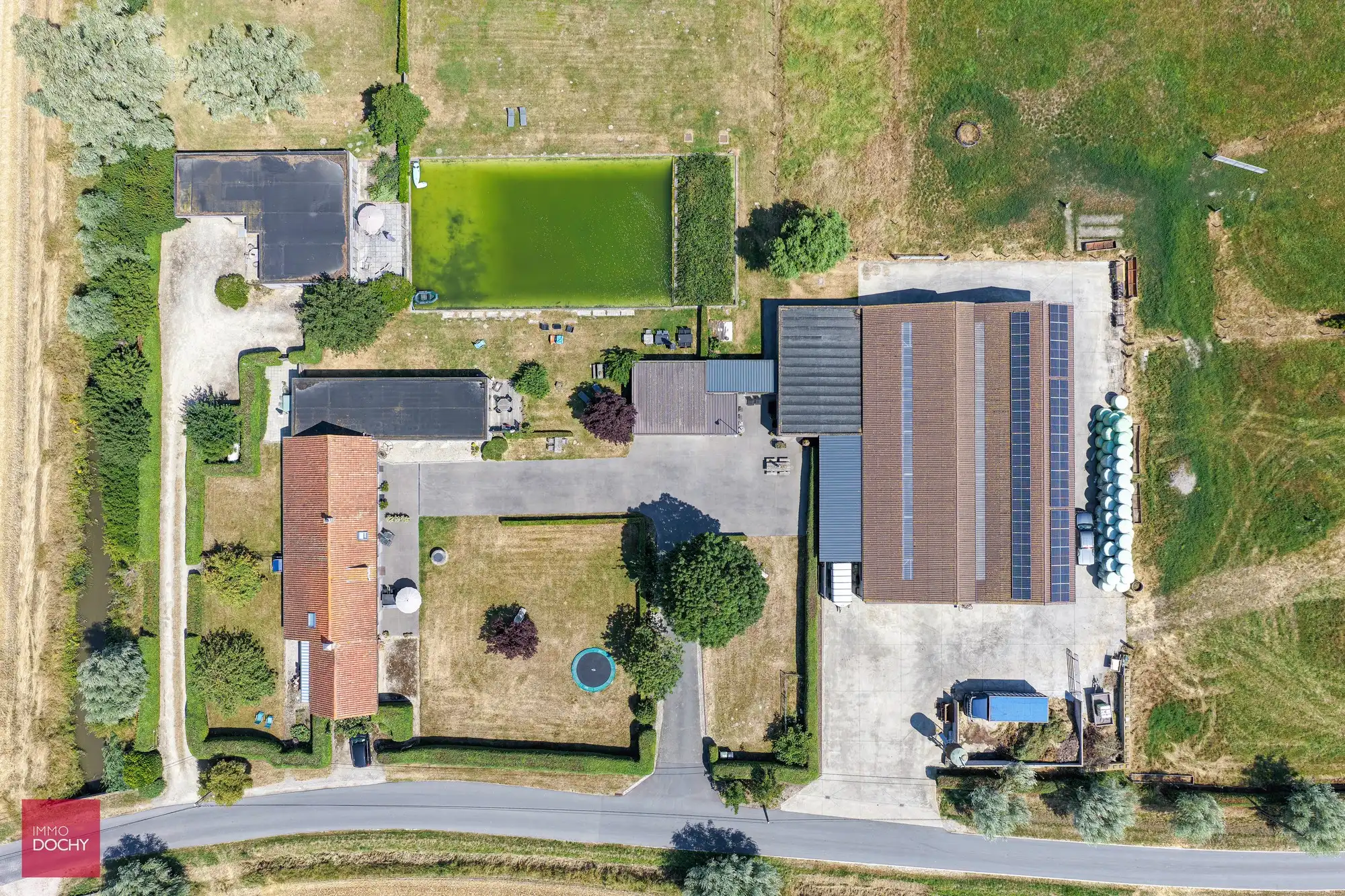 Landelijke woning met 2 vakantiewoningen en hoevewinkel foto 14