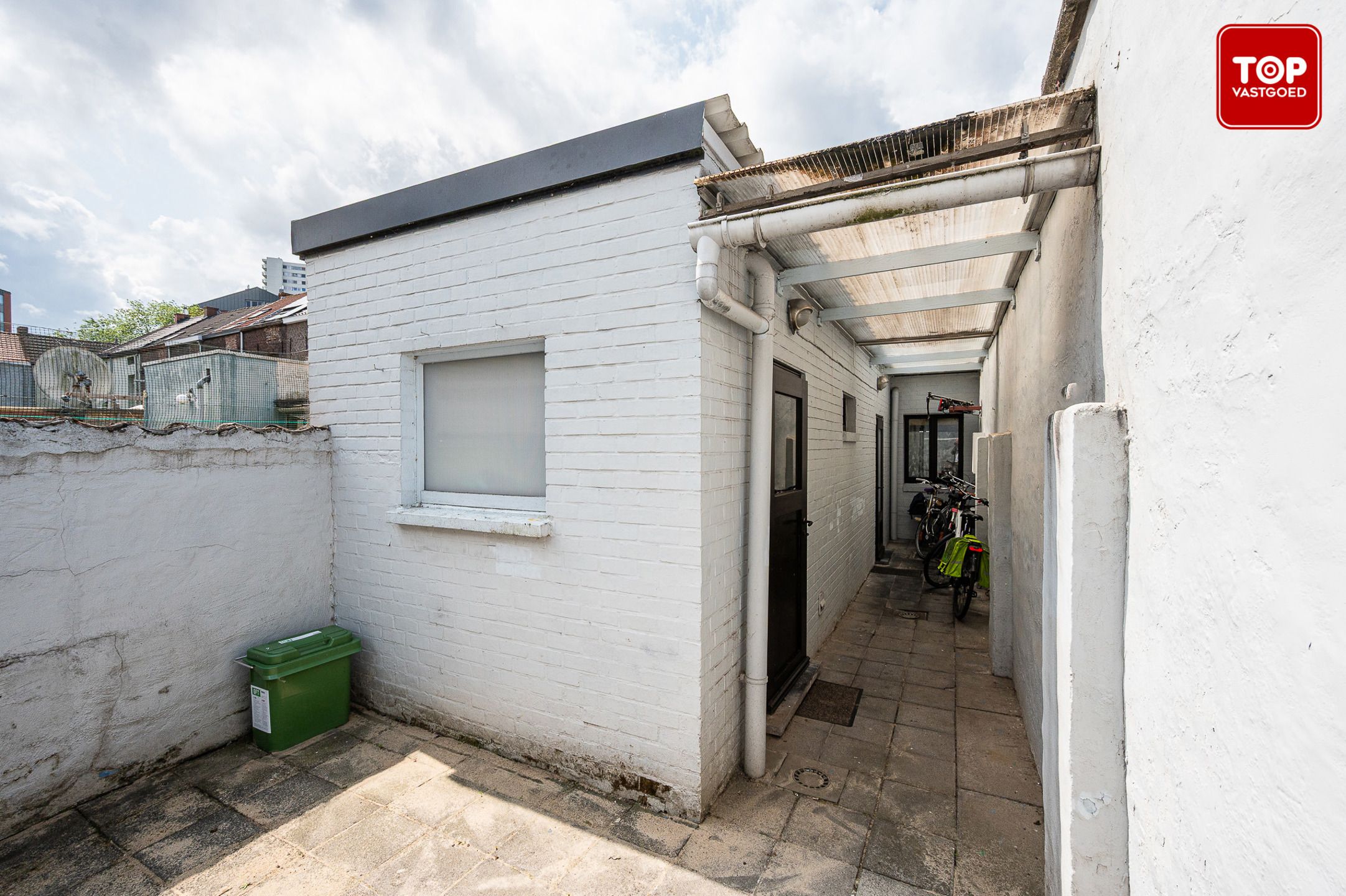 Gezinswoning vlakbij het historisch centrum. foto 11