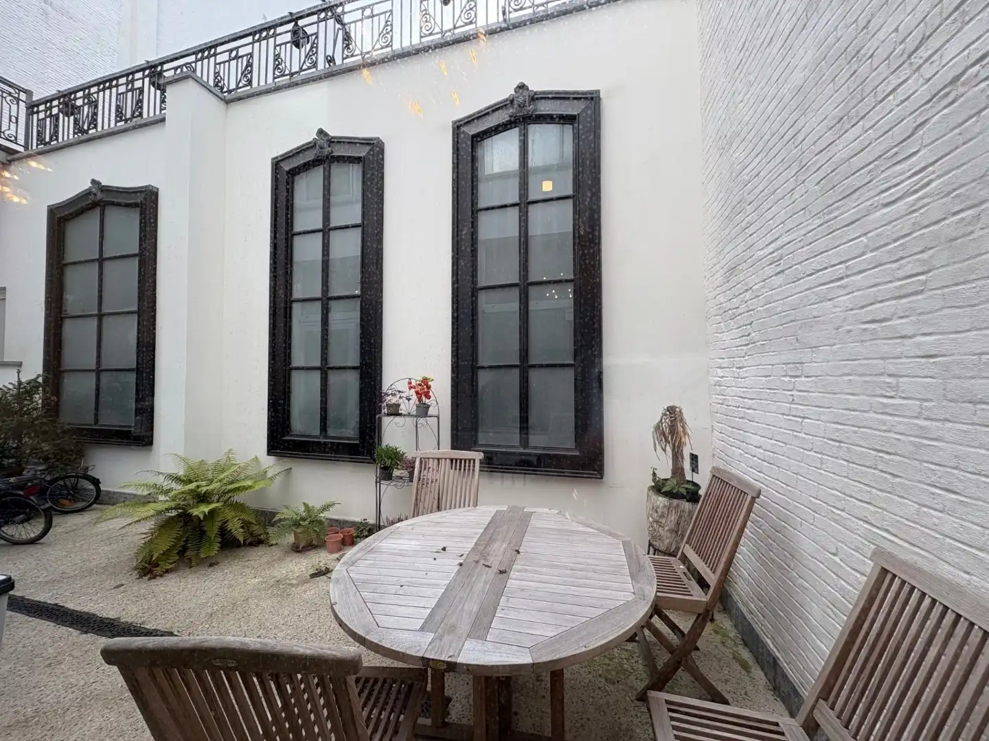 Sfeervol en ruim gelijkvloers 2-slaapkamerappartement met mezzanine foto 10