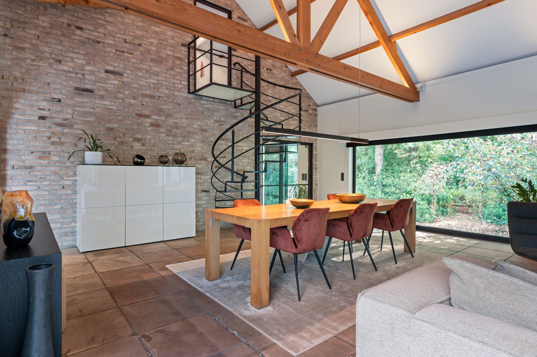 Ruime woning in een oase van groen en rust foto 7