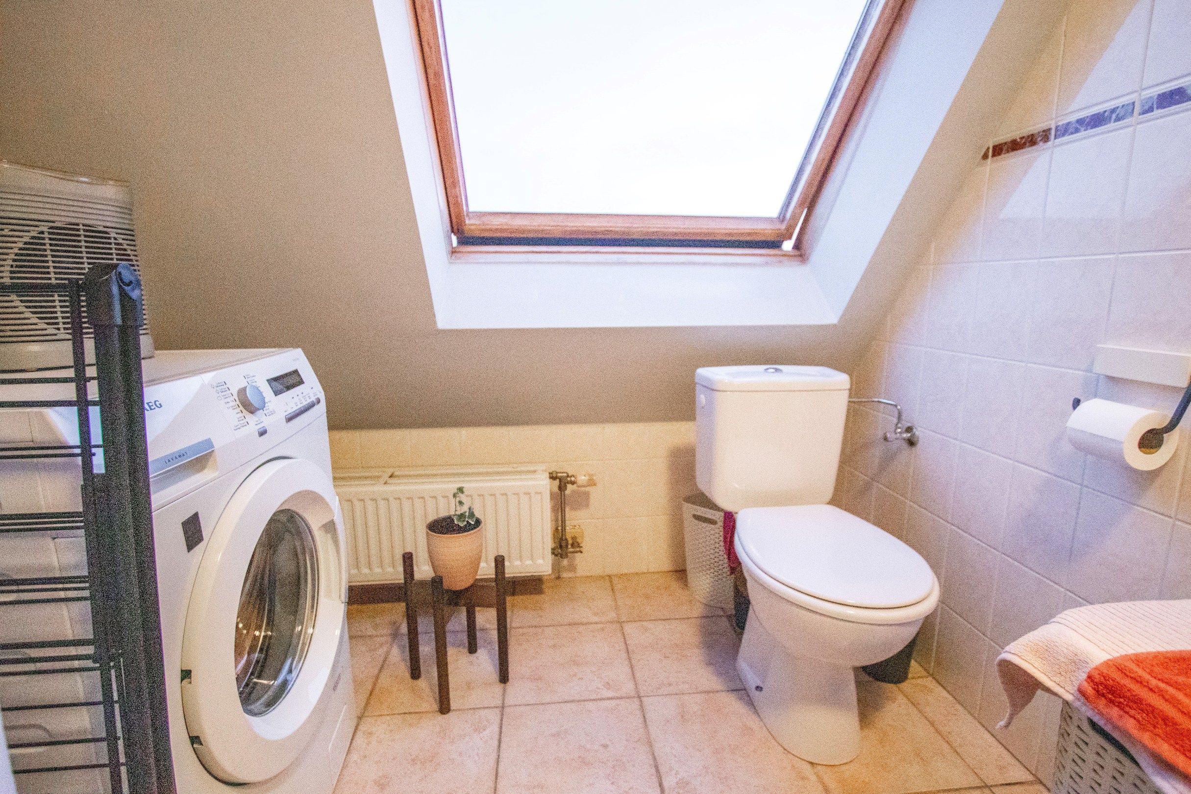 CENTRAAL GELEGEN APPARTEMENT MET ONDERGRONDSE STAANPLAATS foto 7