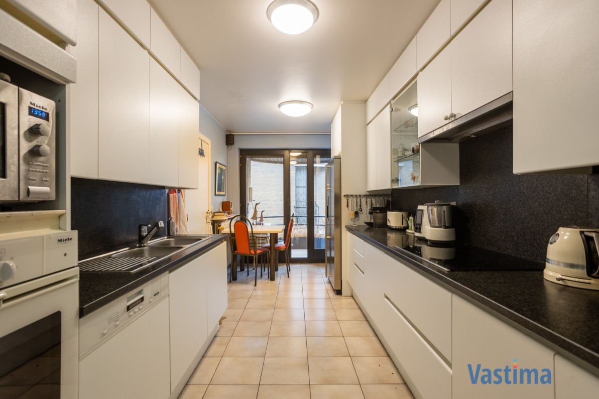 Leefappartement op het Keizersplein met 3 slaapkamers en garage foto 10