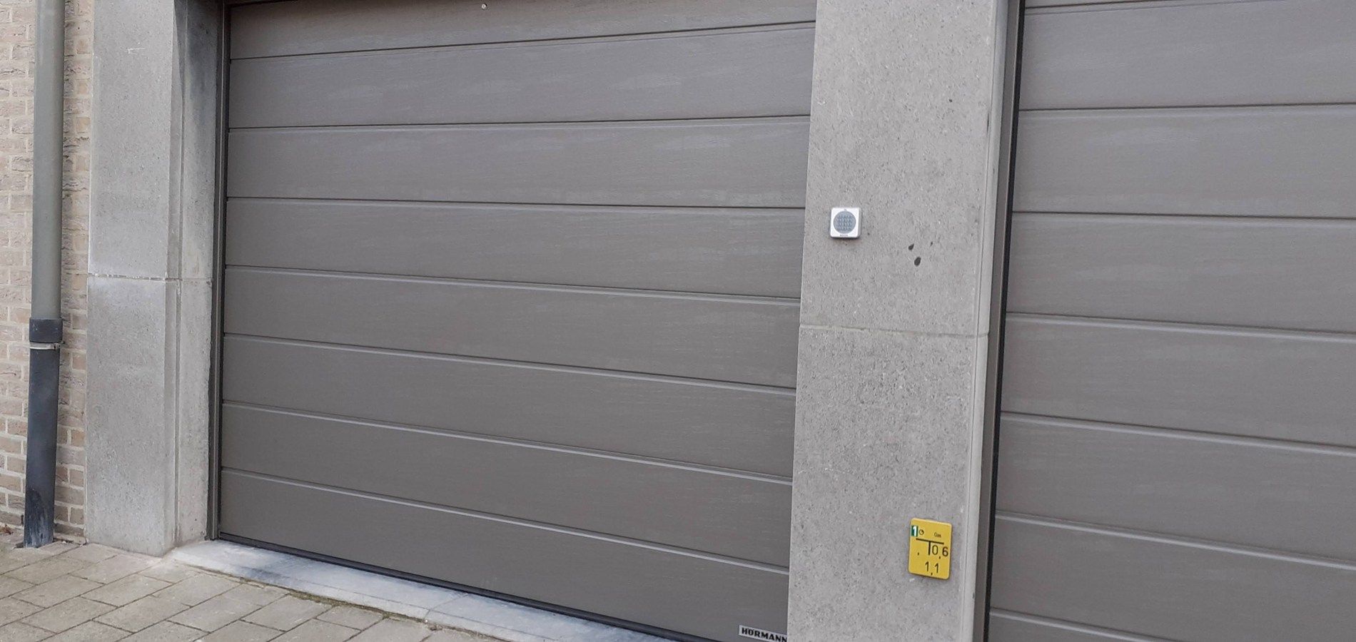 Ruim en licht appartement met prachtig zicht op groen 🌿: 2 slpk en bureau + garage + terras + extra ruimte foto 5