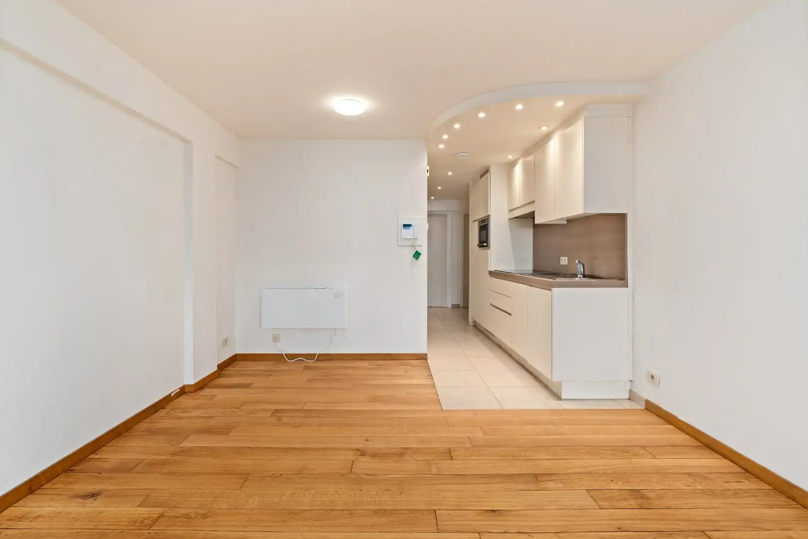 APPARTEMENT MET ZIJDELINGS ZEEZICHT IN CENTRUM  foto 3