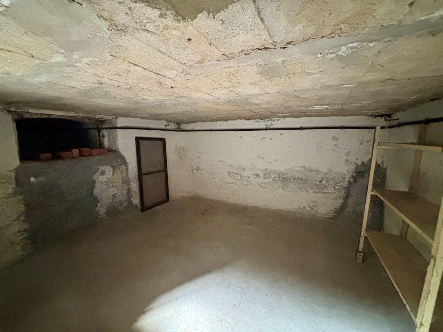 Ruime karaktervolle woning centrum Boezinge. foto 17