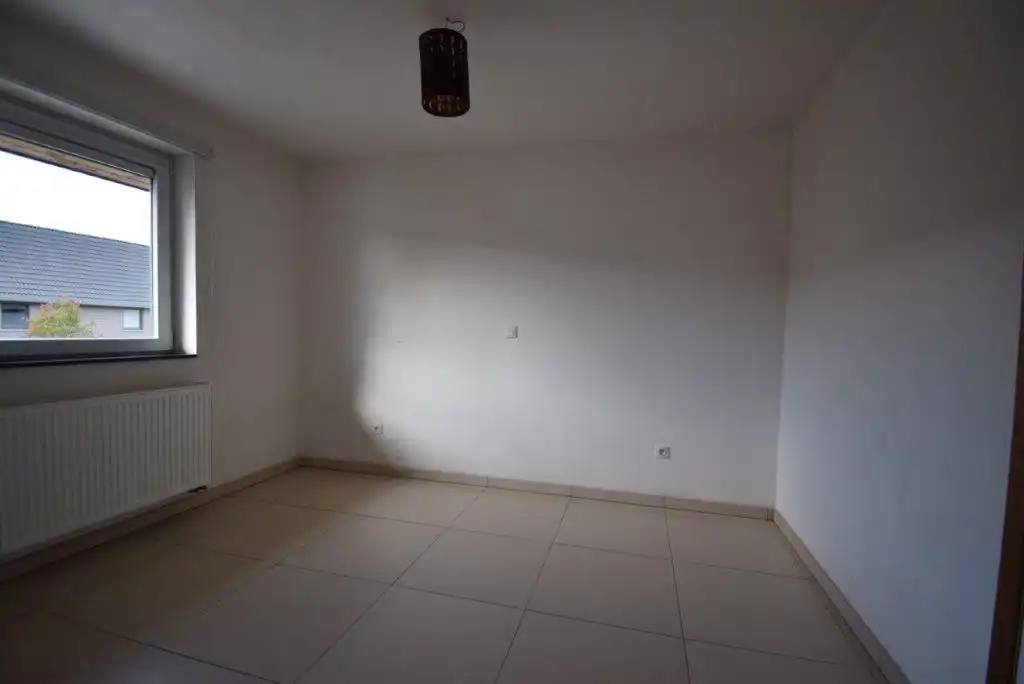 RUSTIG GELEGEN STADSWONING NABIJ CENTRUM RUMBEKE foto 7