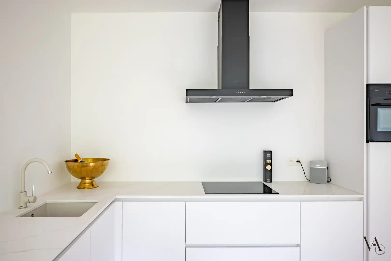 Zonnig hoekappartement met 2 slaapkamers op toplocatie in Leuven foto 6