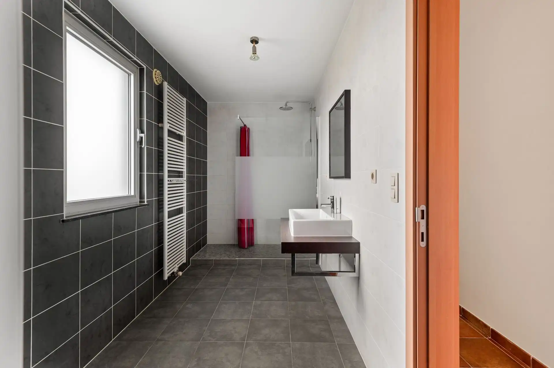 DUPLEXAPPARTEMENT MET 3 SLPK EN AUTOSTAANPLAATS foto 15