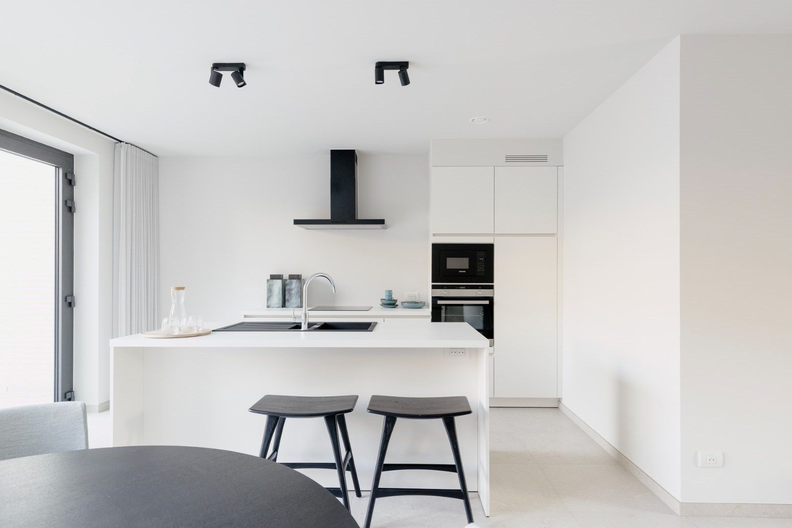 Nieuwbouw woningen in hartje Harelbeke, overal dichtbij  foto 2