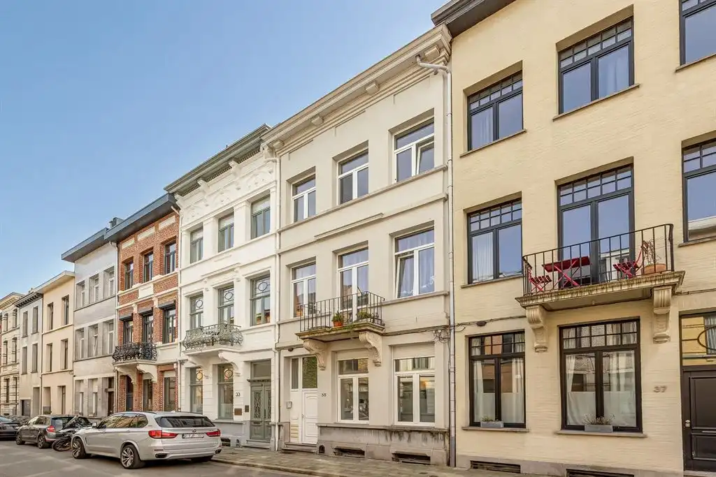 Hoofdfoto van de publicatie: Gelijkvloersappartement vlakbij Groen Kwartier