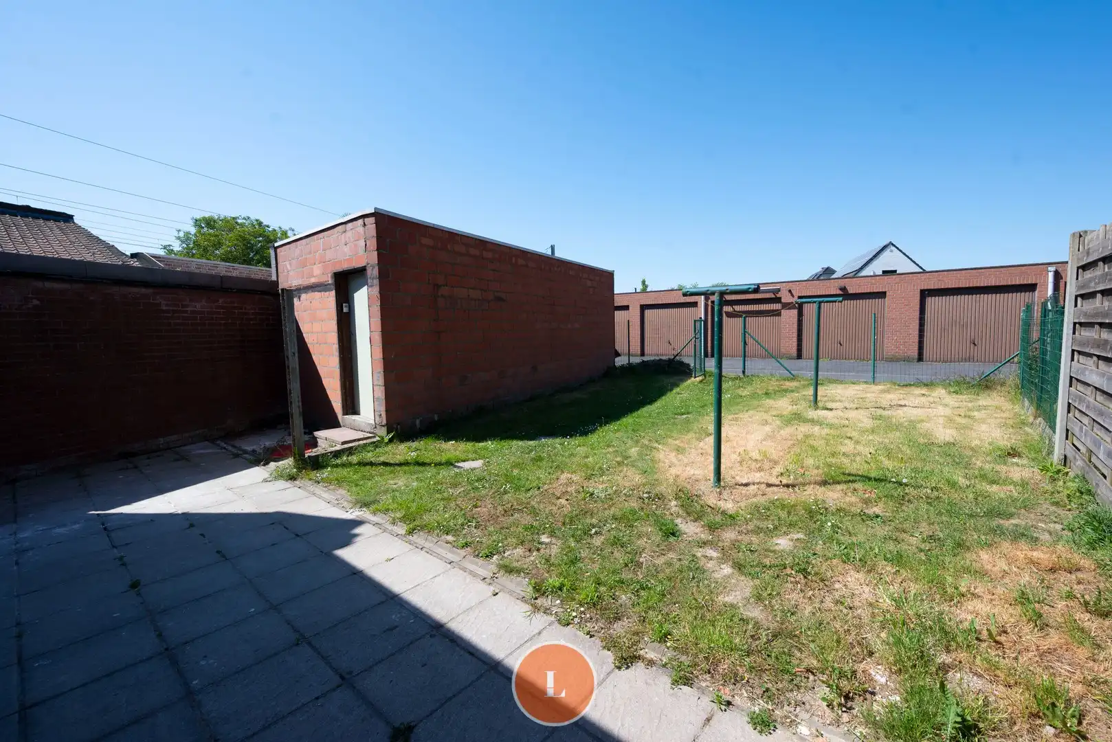 Recent gerenoveerde woning met 3 slaapkamers en tuin foto 9