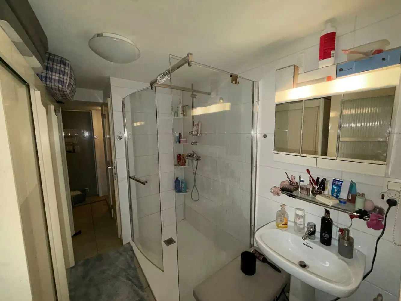 Genk, Nieuwe Kuilenweg 57A bus 1 - Sousterrain- appartement met 1 slaapkamer,  terras, en 2 autostaanplaatsen. foto 8