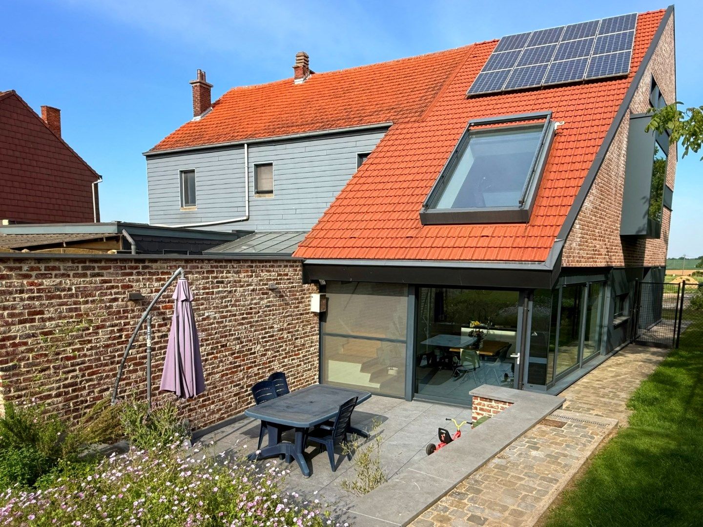 Ruime en lichtrijke woning met doordachte indeling en moderne afwerking foto 24