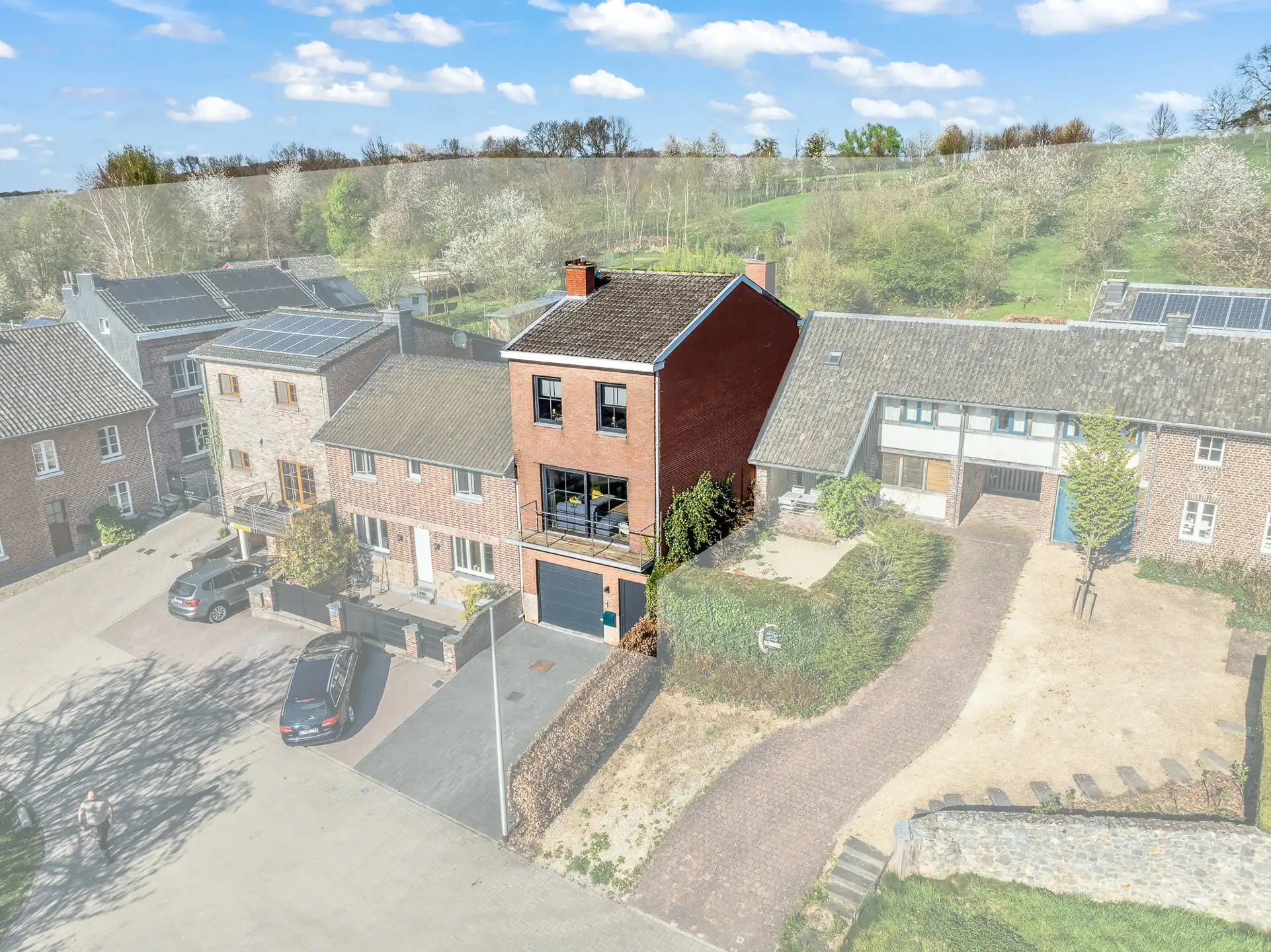 Instapklare woning in de prachtige Voerstreek foto {{pictureIndex}}