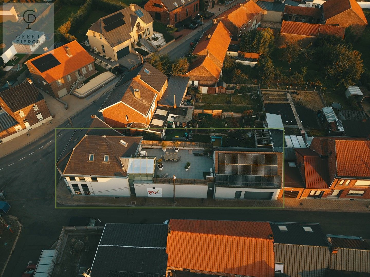 Spar winkel met inboedel foto 5