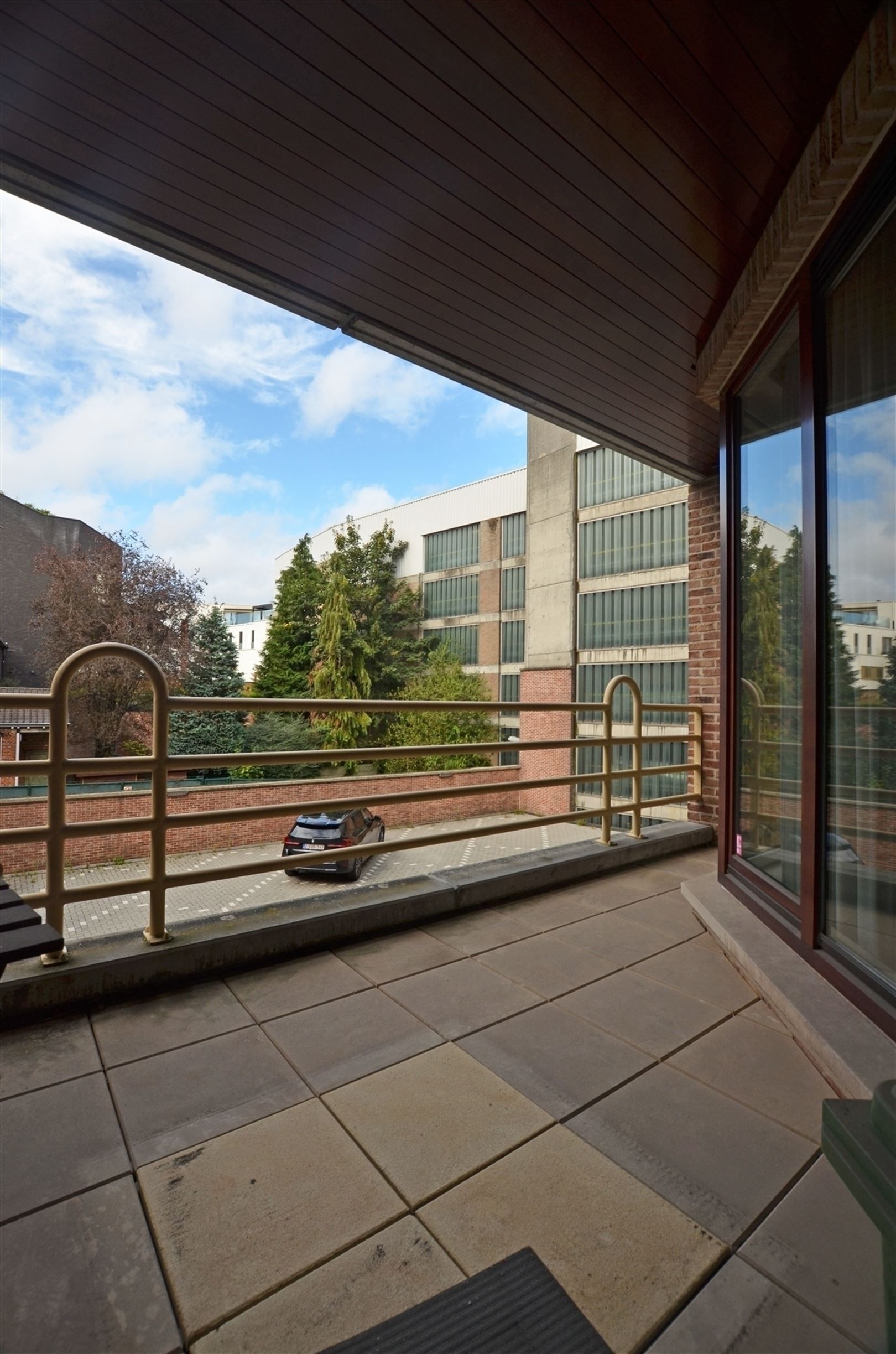 Aangenaam ruim appartement op toplocatie foto 9