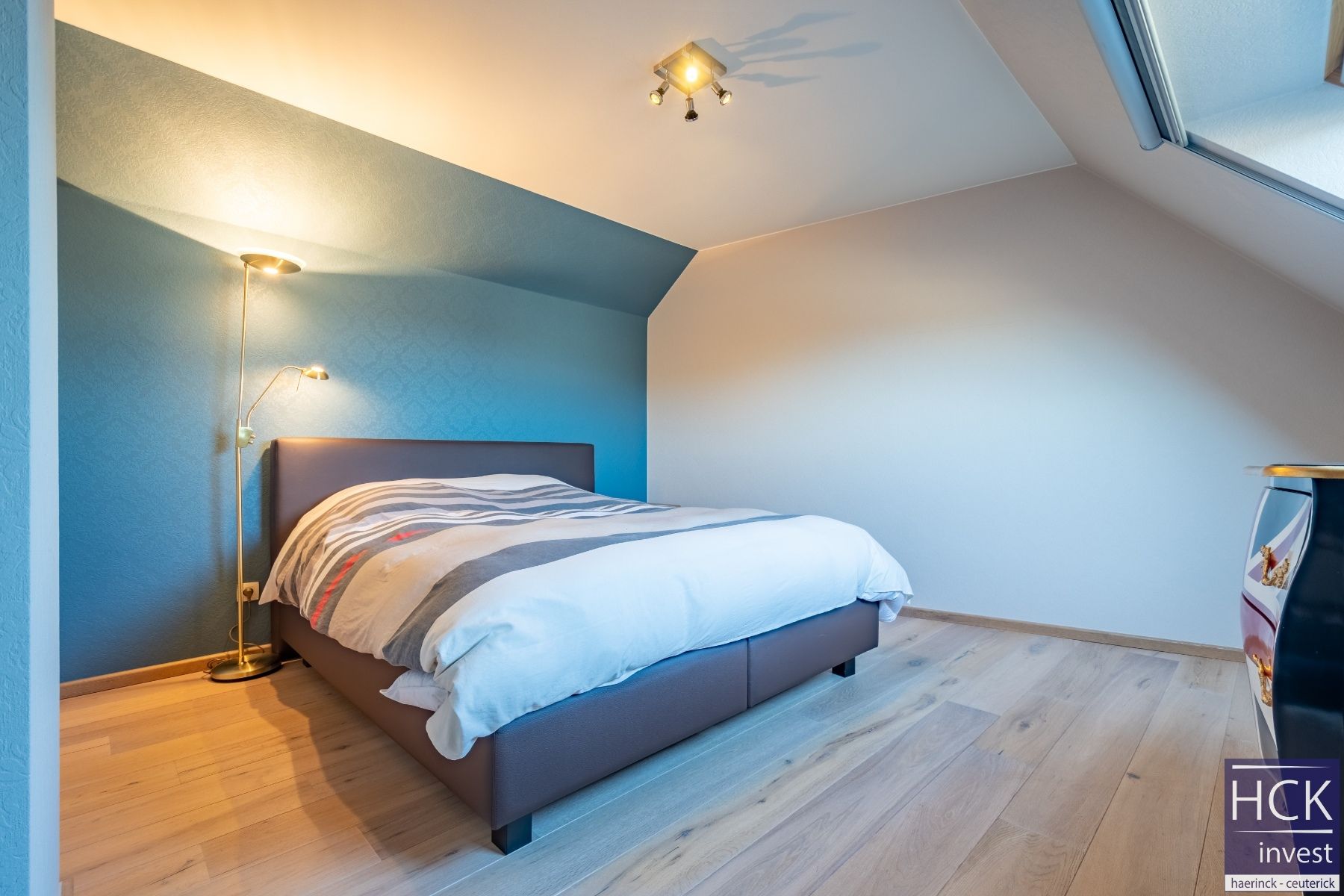 NAZARETH - Luxueus appartement van 138m² met 3 slpk én autostaanplaats !! foto 13