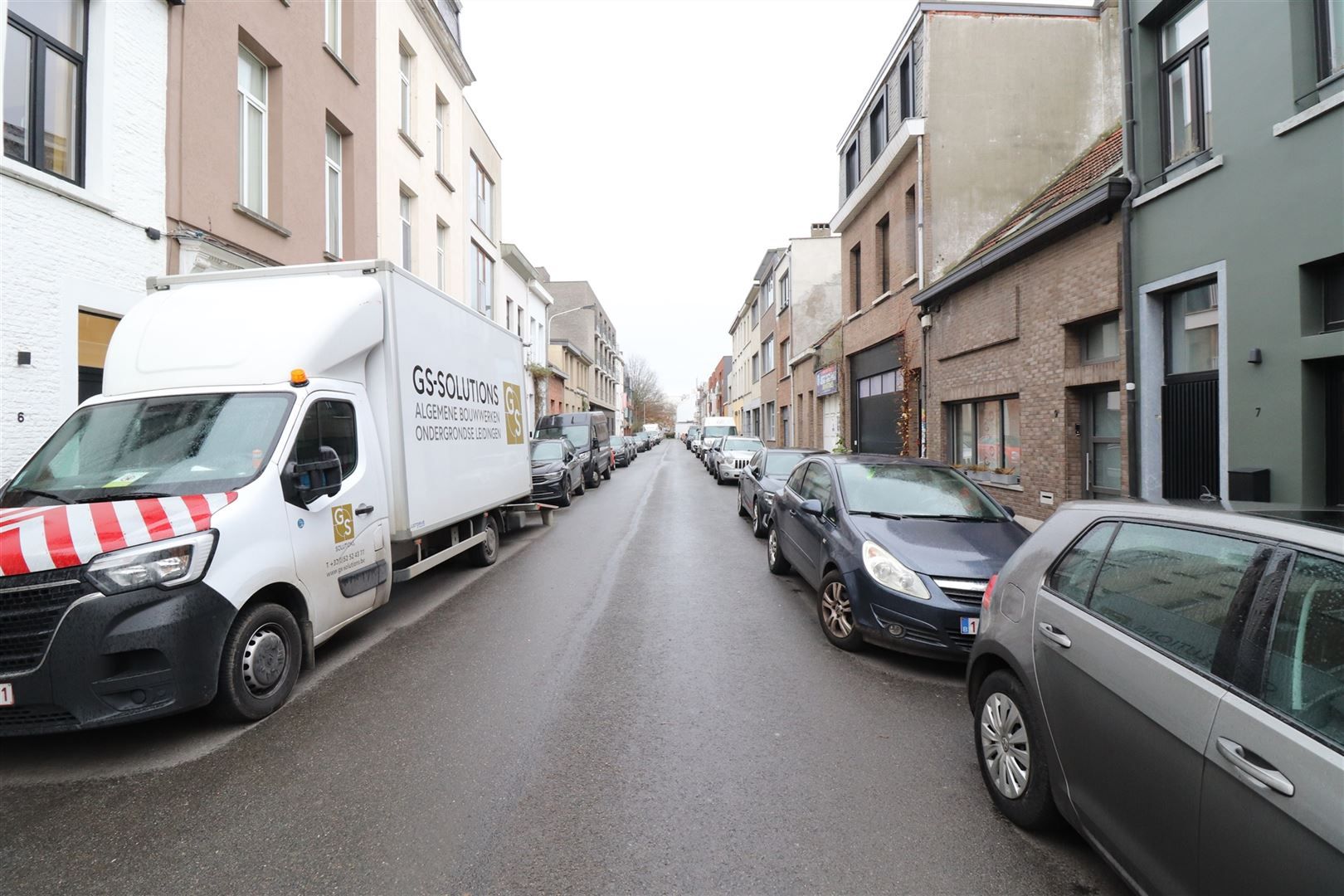 Charmante woning met groen tuintje foto 19