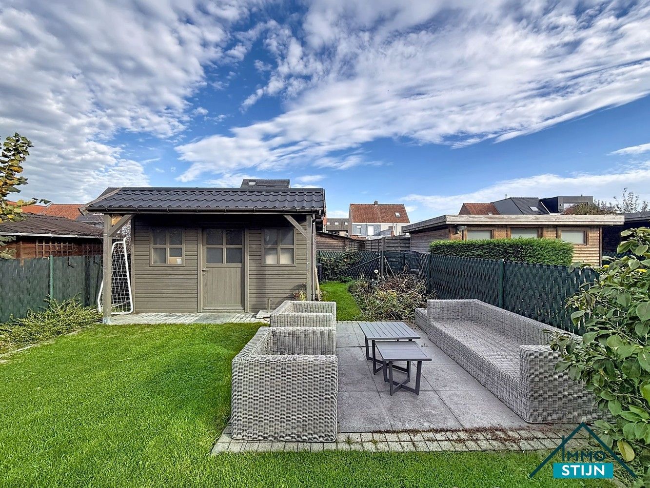 Gezinswoning met 4 slaapkamers in rustige doodlopende straat foto 21