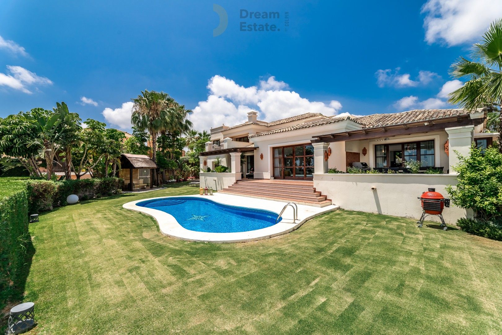 Villa met mooi uitzicht op de bergen en zee te Nueva Andalucia, Marbella foto 3