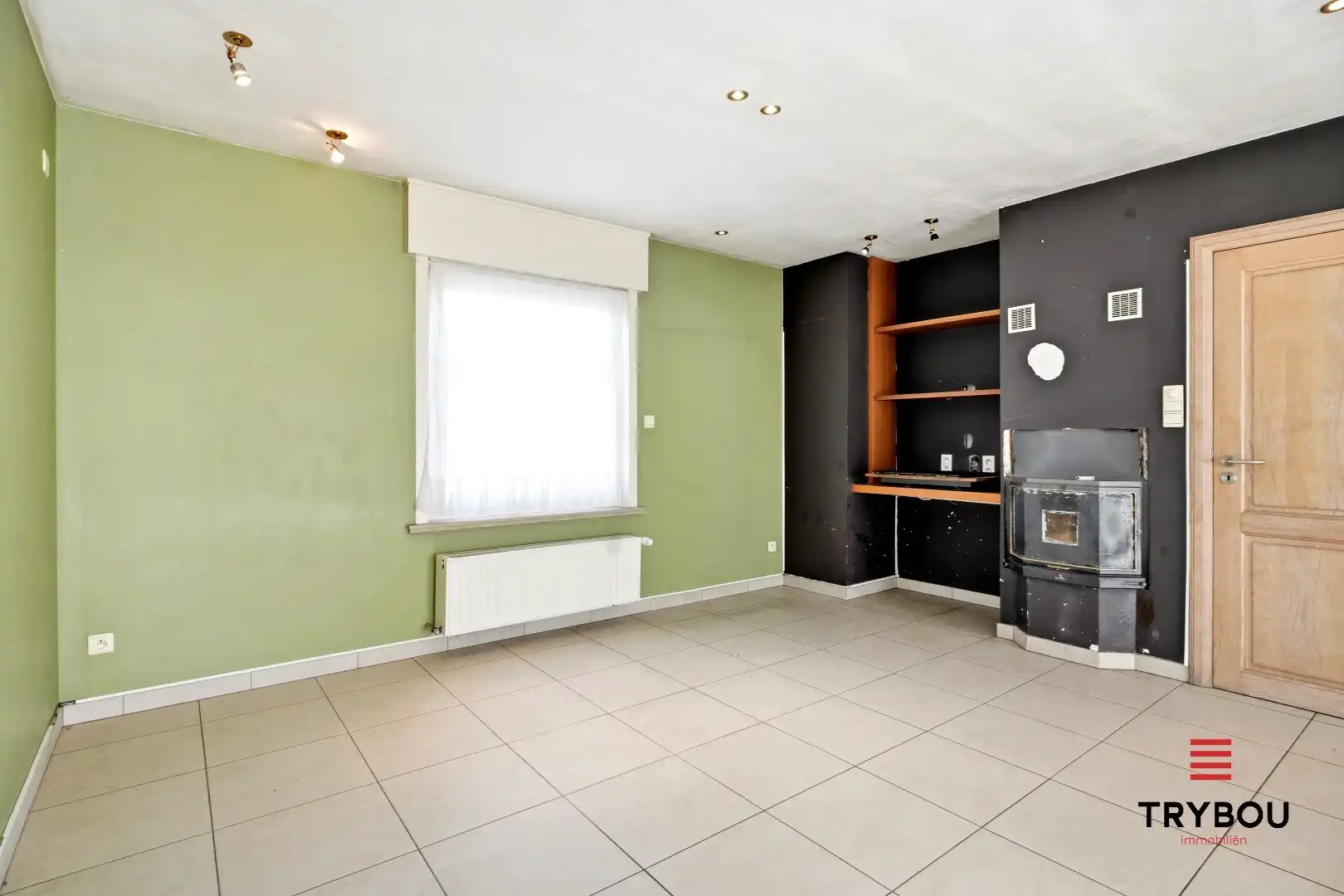 Ruime halfopen woning met 5 slaapkamers te koop in Werken met garage en ruime tuin! foto 4