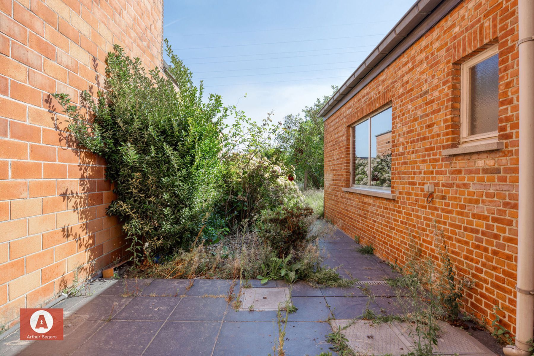 IN OPTIE - Te renoveren gezinswoning op een perceel van 3a 37ca. foto 24