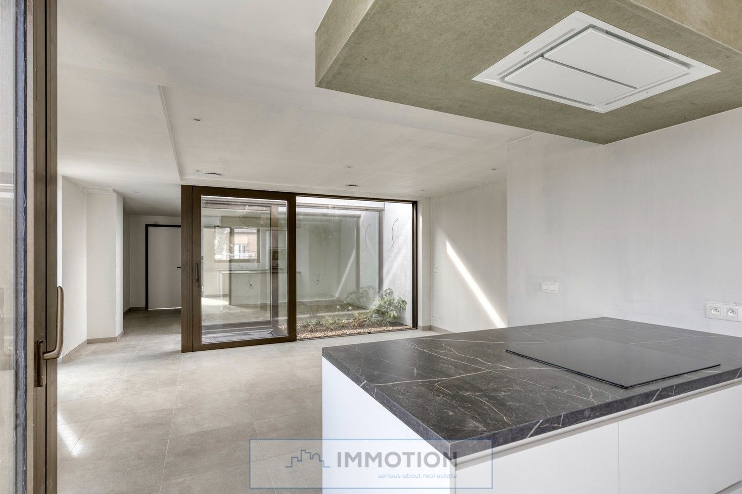 Instapklaar nieuw 1-slaapkamerappartement met terras - KORTRIJKSTRAAT 127 ZWEVEGEM foto 9