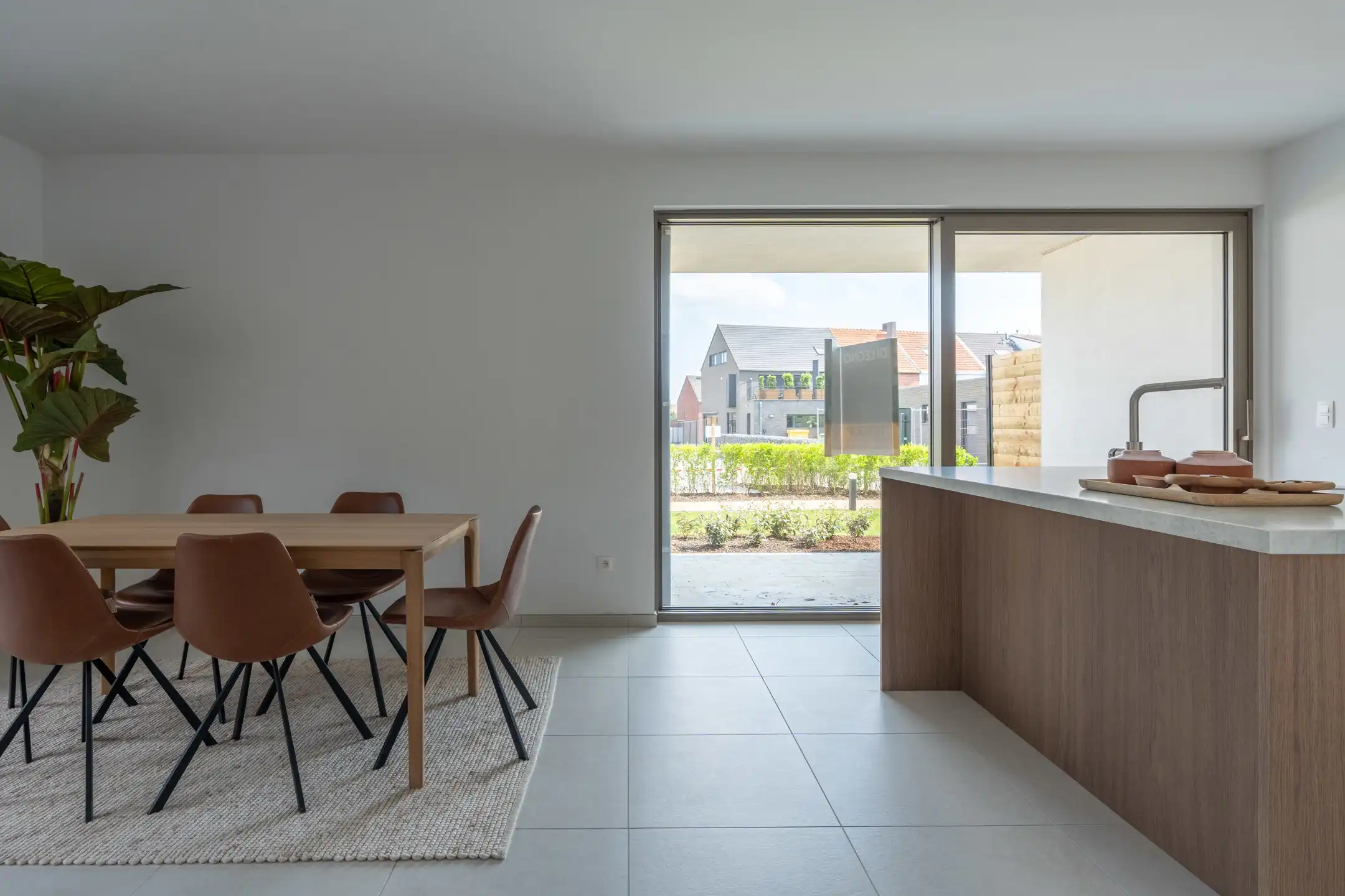 Knap energiezuinig appartement met tof terras foto 5