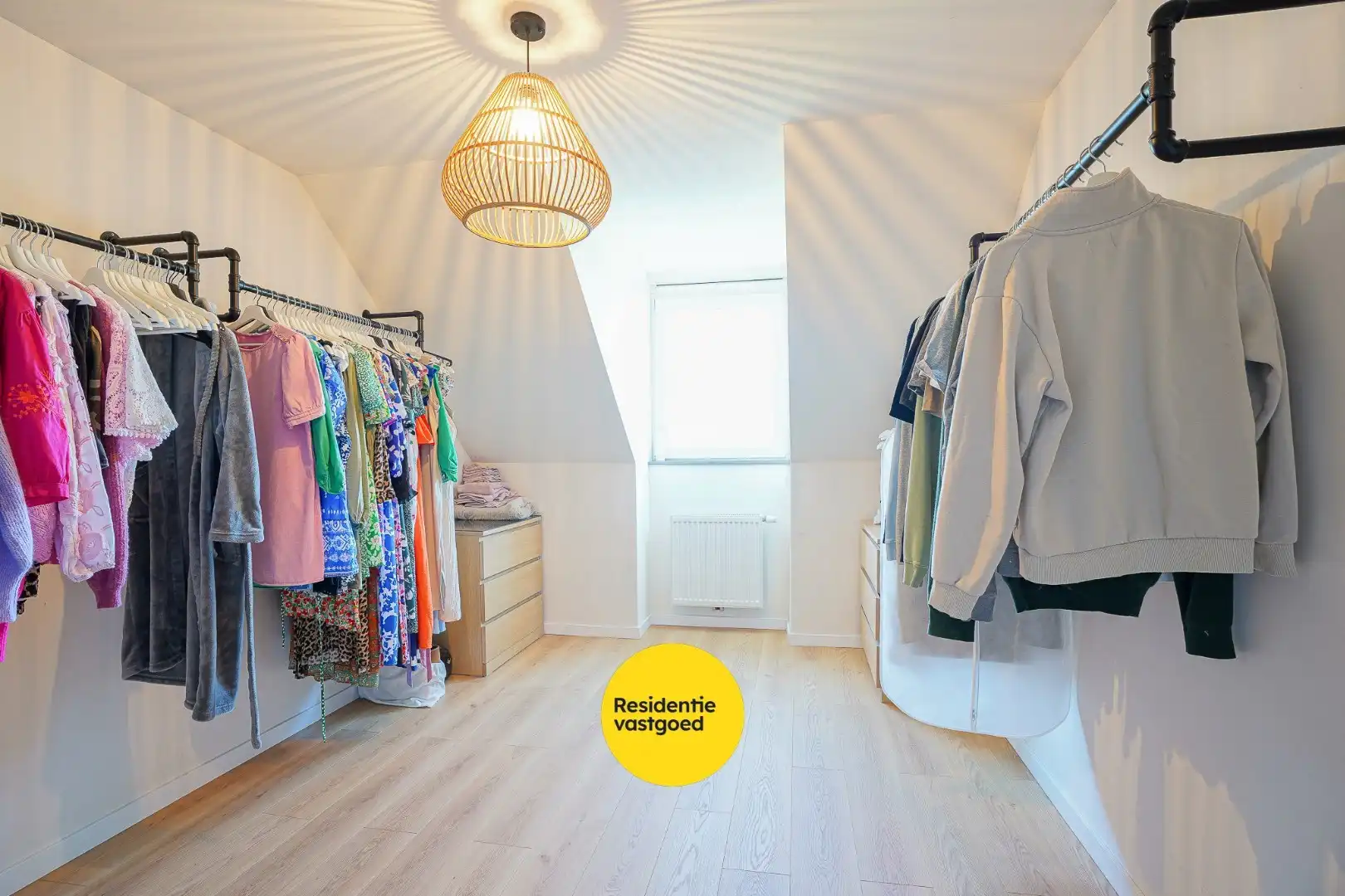 Recent, luxueus afgewerkte woning foto 16