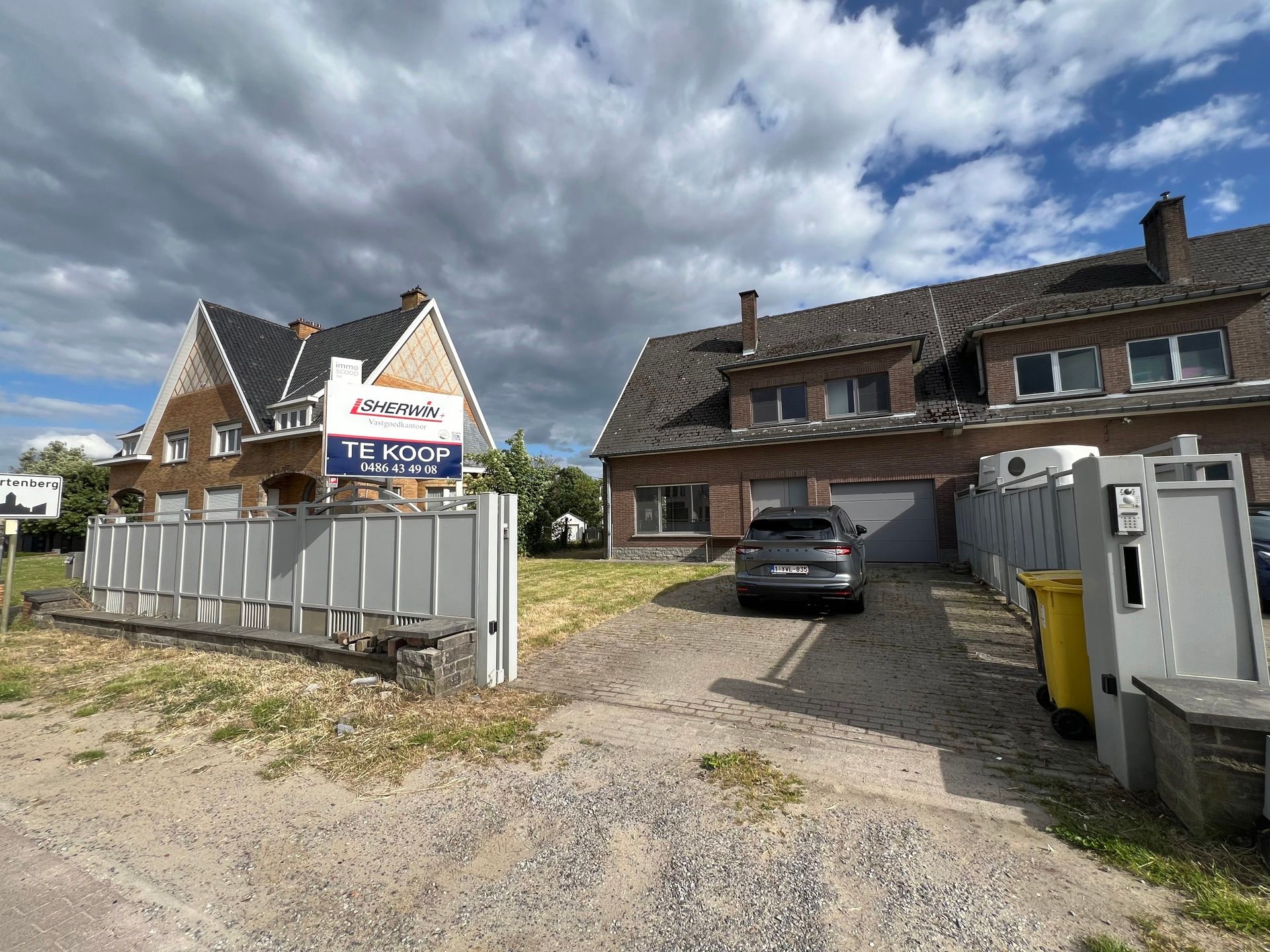 Hoofdfoto van de publicatie: Zeer ruime woning met 4 slaapkamers nabij centrum.