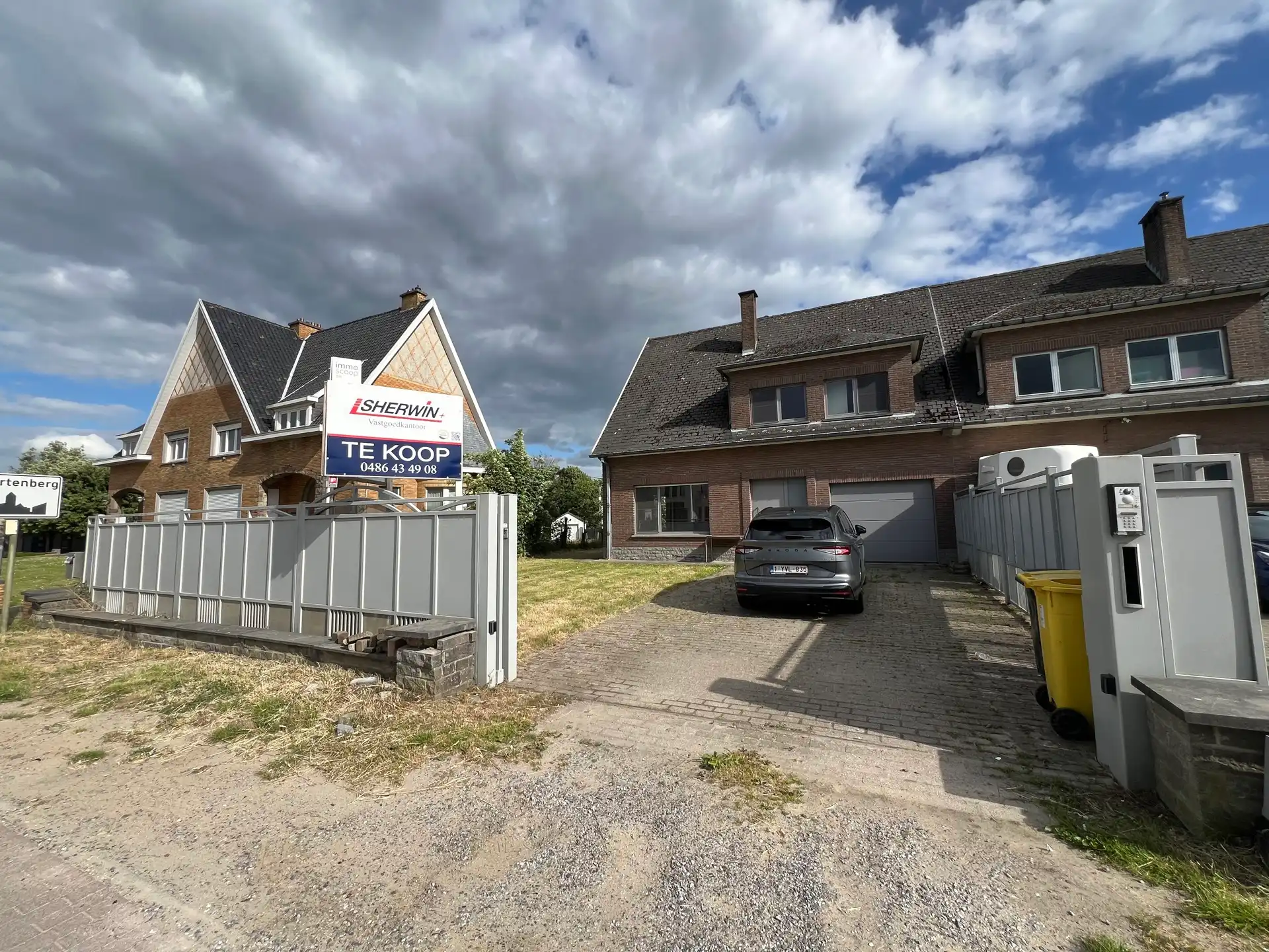 Hoofdfoto van de publicatie: Zeer ruime woning met 4 slaapkamers nabij centrum.