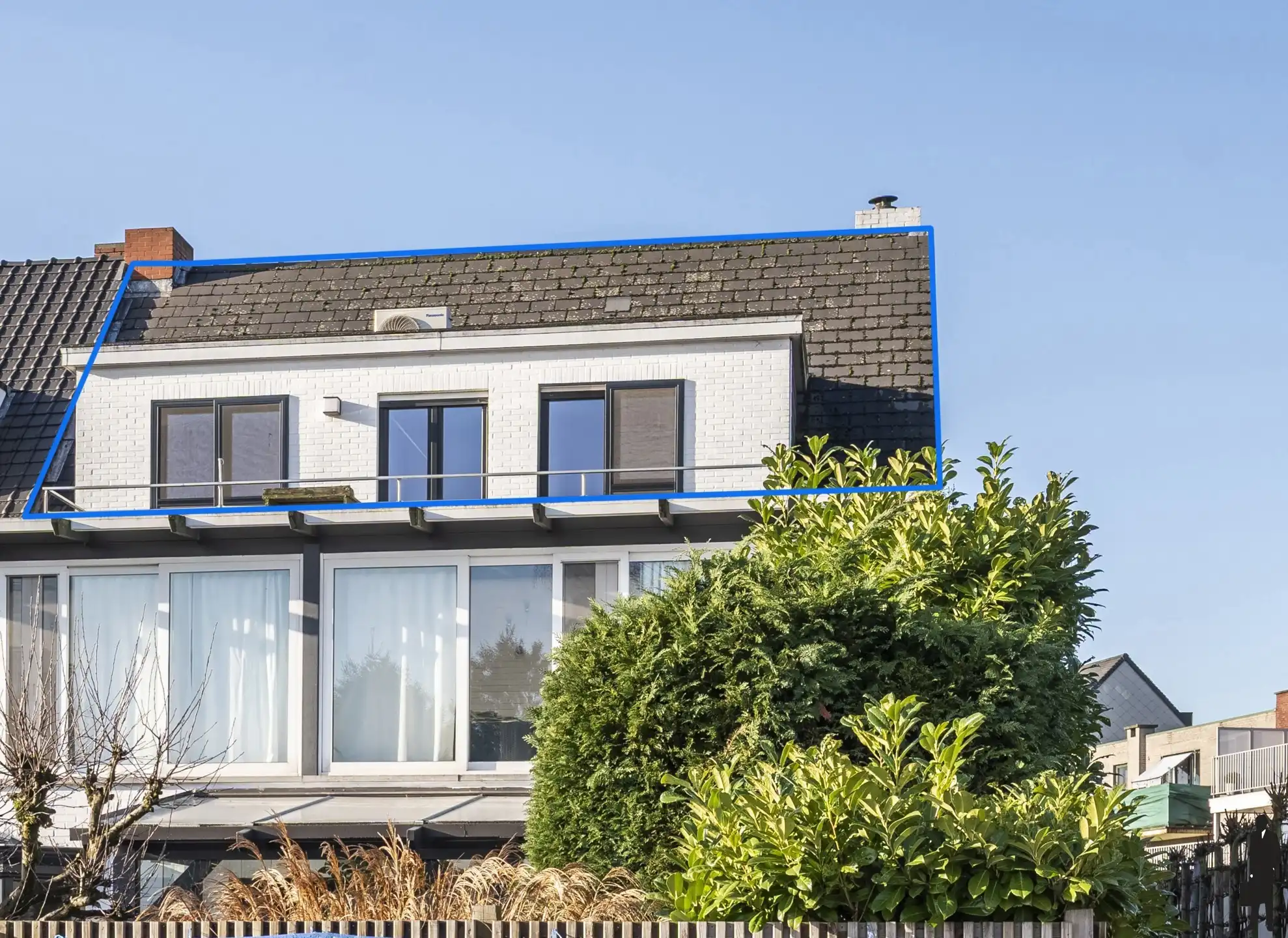 Gerenoveerd 2-slaapkamerappartement met terras in Schilde foto 14