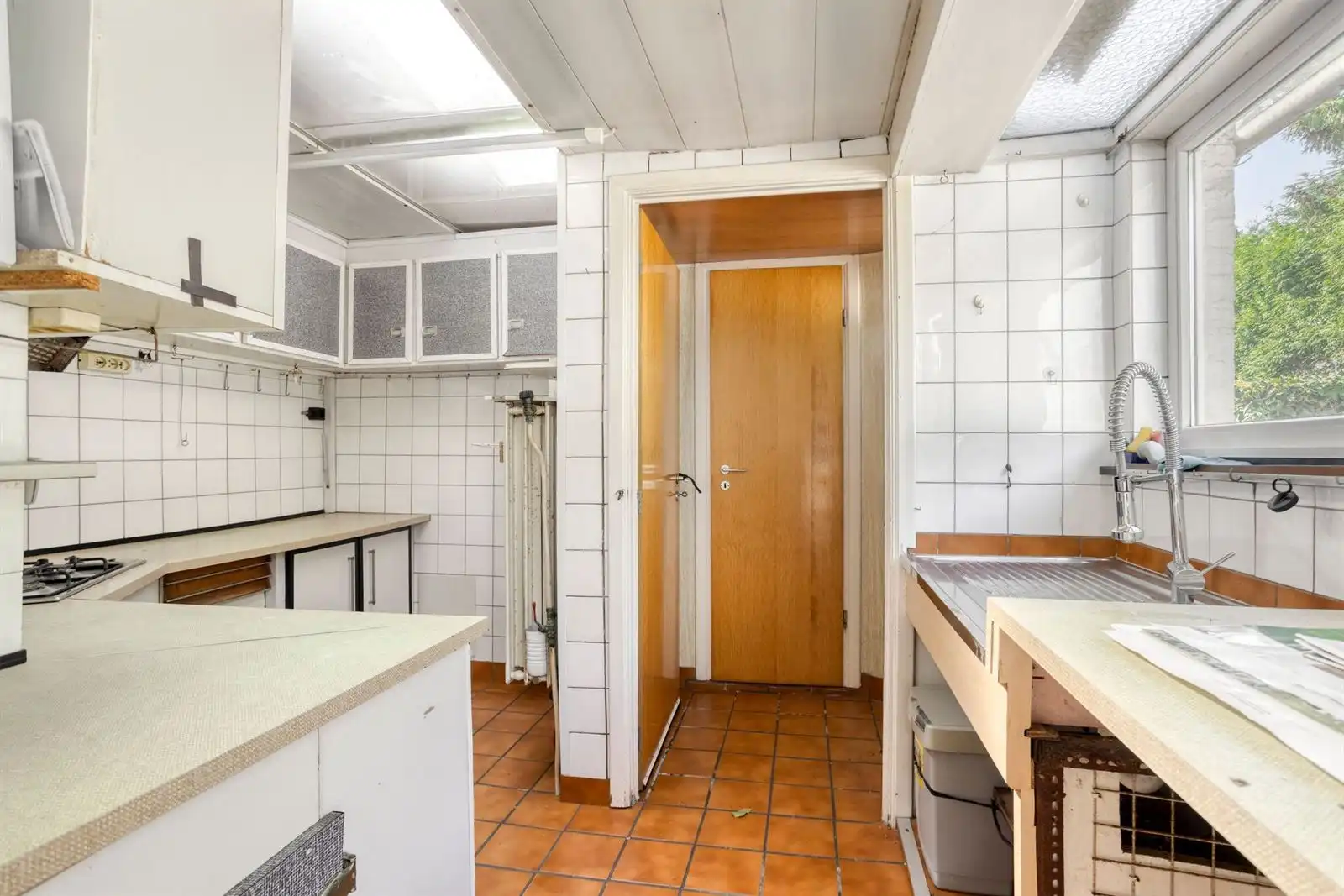 Drie-gevelwoning te Halle foto 12