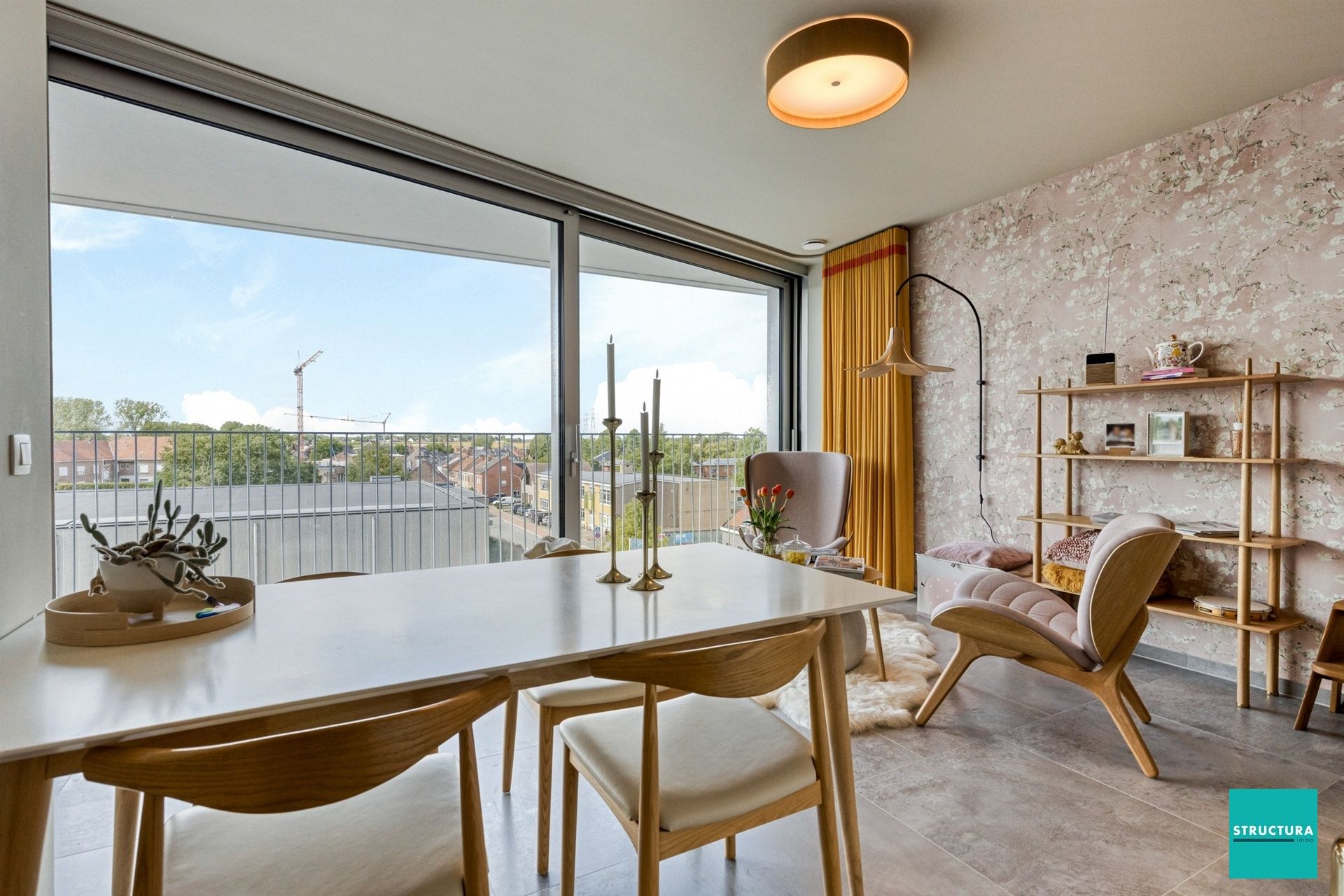 Loftappartement met 2 kamers in centrum foto 9