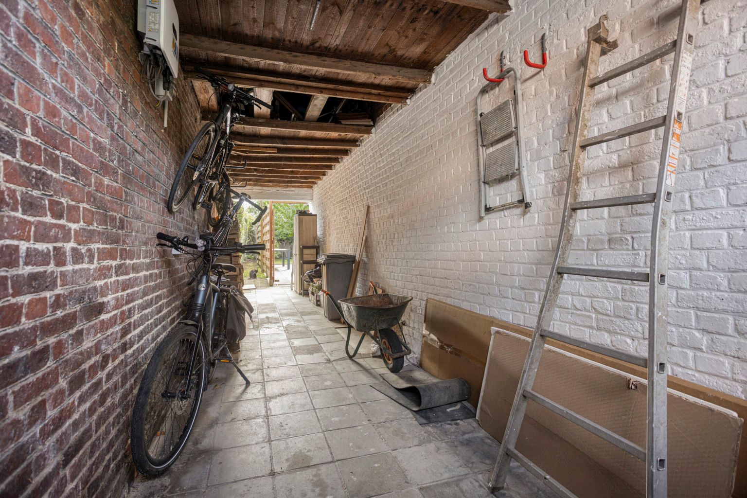 MOOI GERENOVEERDE WOONST TE BOUTERSEM foto 28