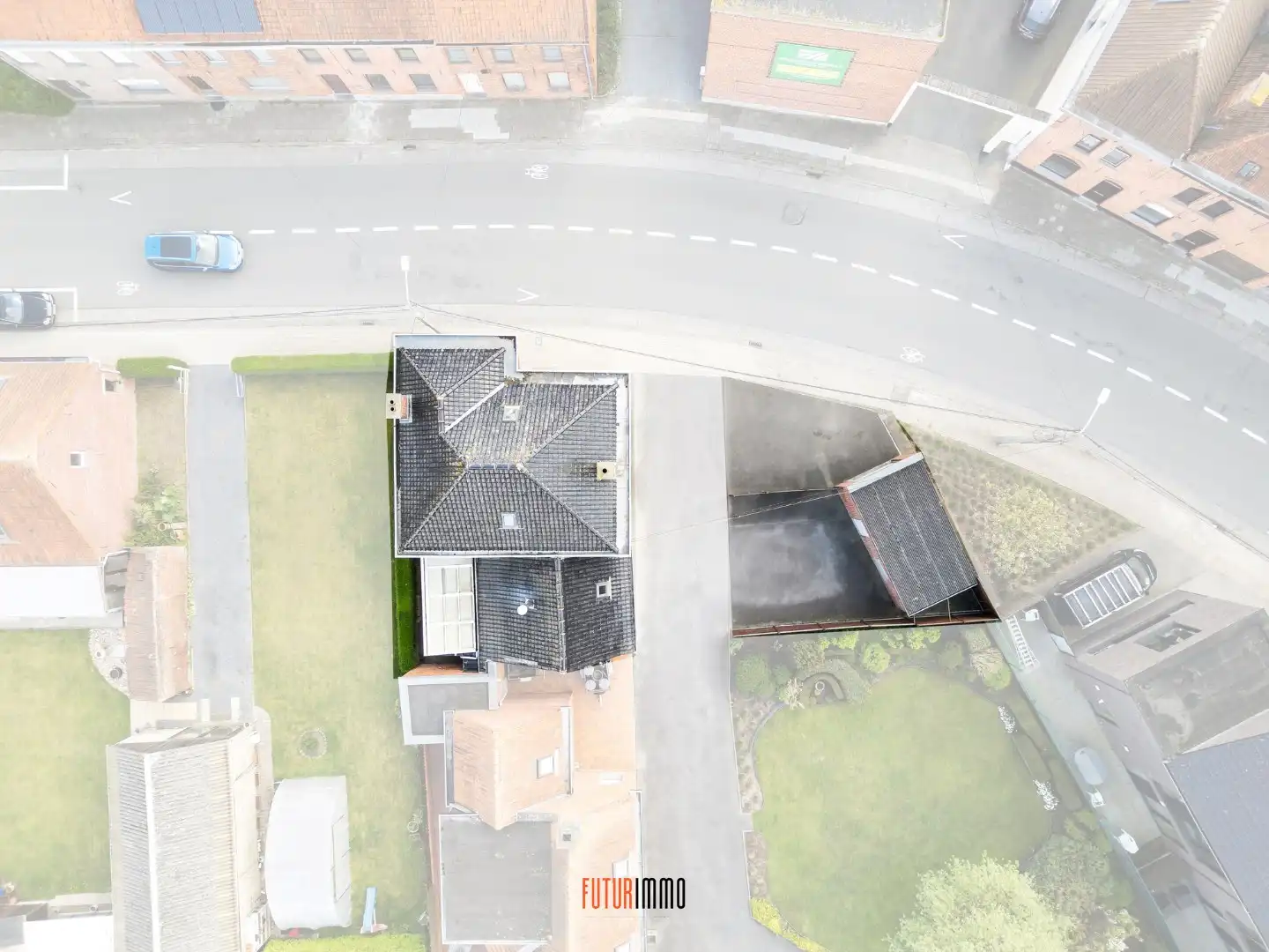 Karaktervolle alleenstaande woning in Rumbeke foto 21