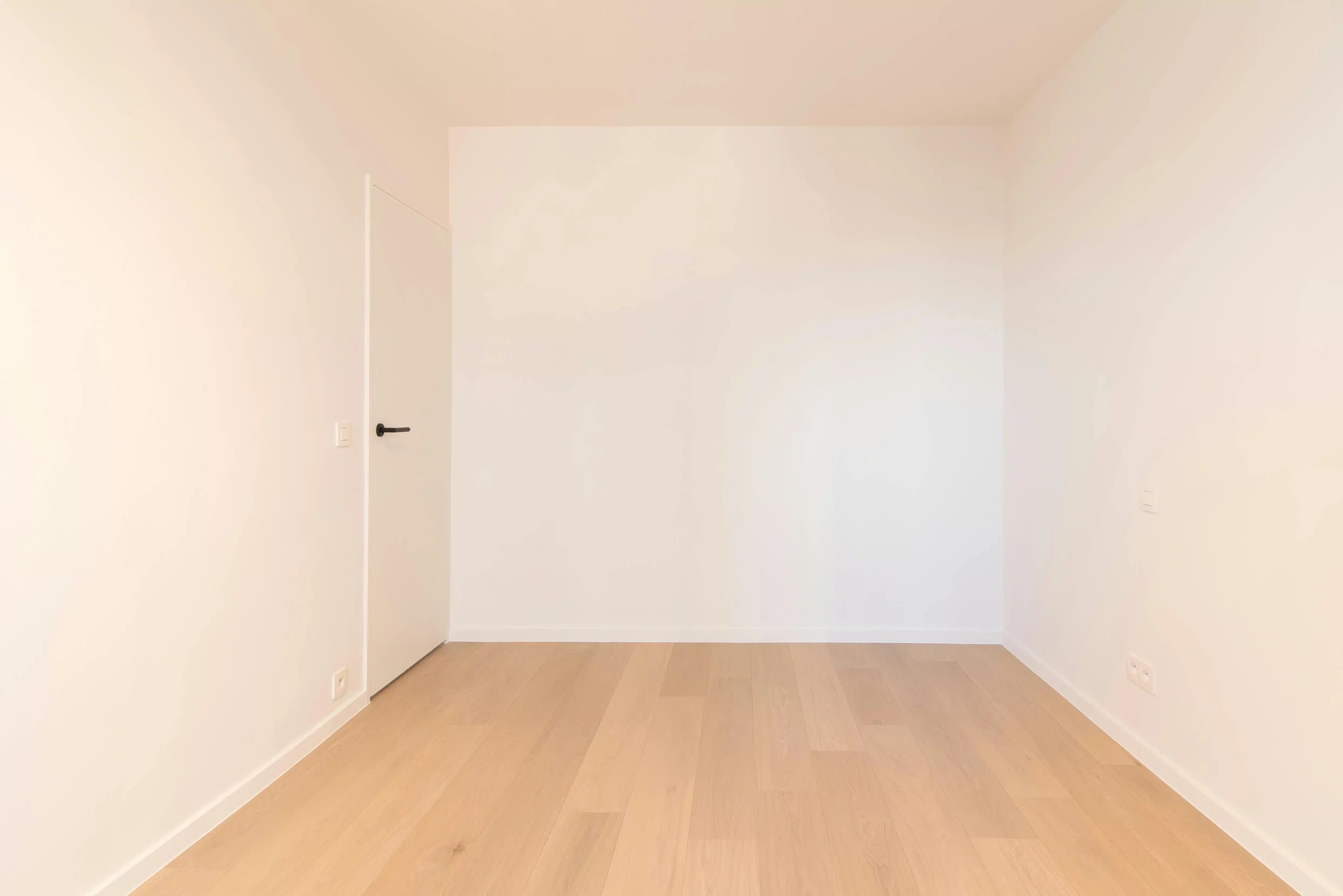 Fantastisch 3-slaapkamerappartement met frontaal zeezicht foto 16